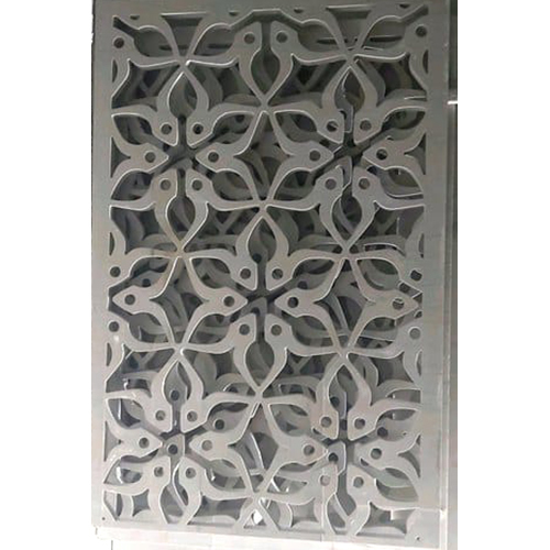 Carving Marble Jali