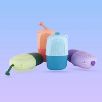 FACE ICE ROLLER AND SCRUBBER