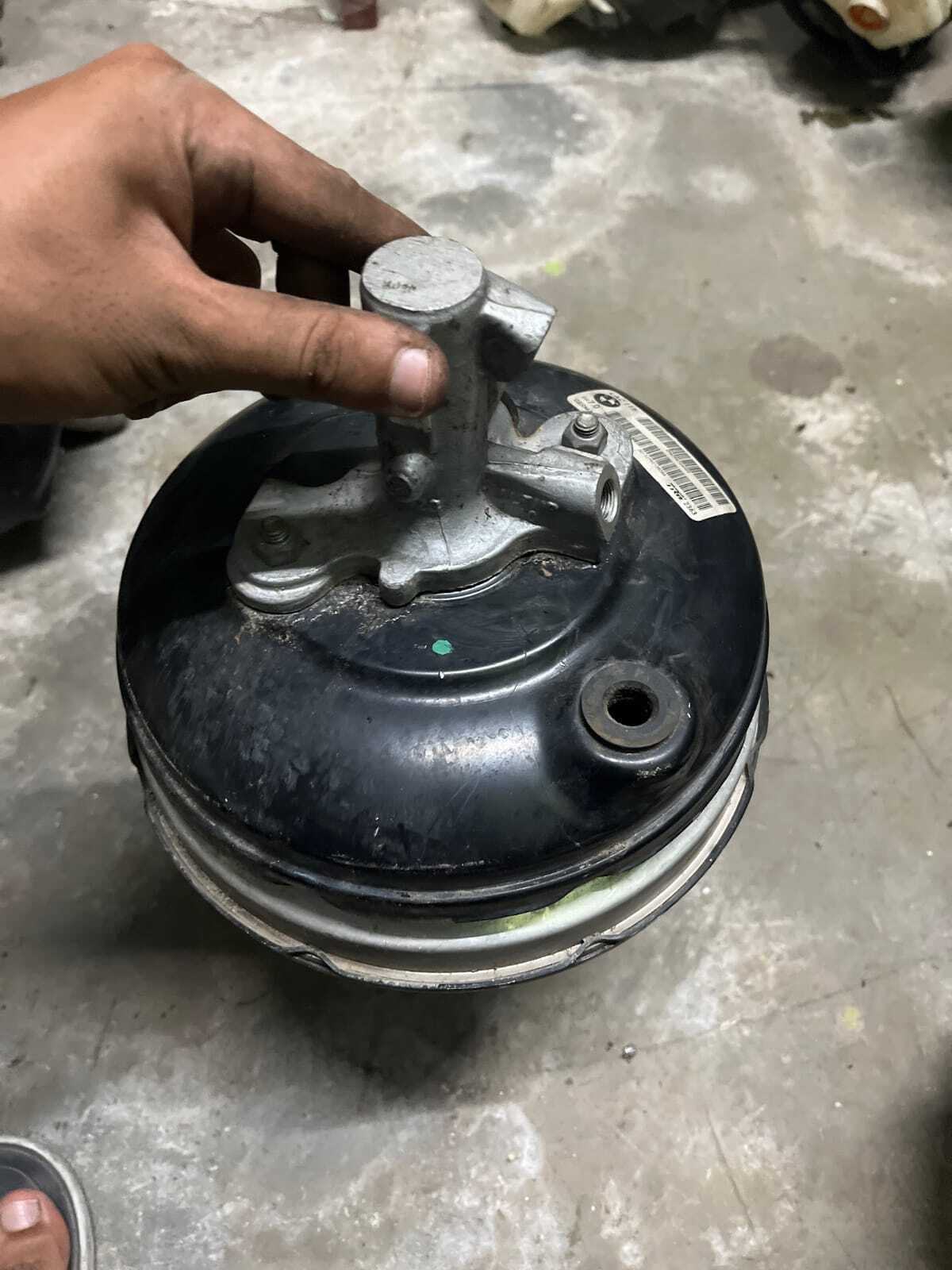 BMW F10 BRAKE BOOSTER MASTER CYLINDER