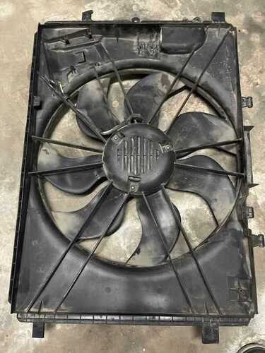 MERCEDES 204 RADIATOR FAN MOTOR