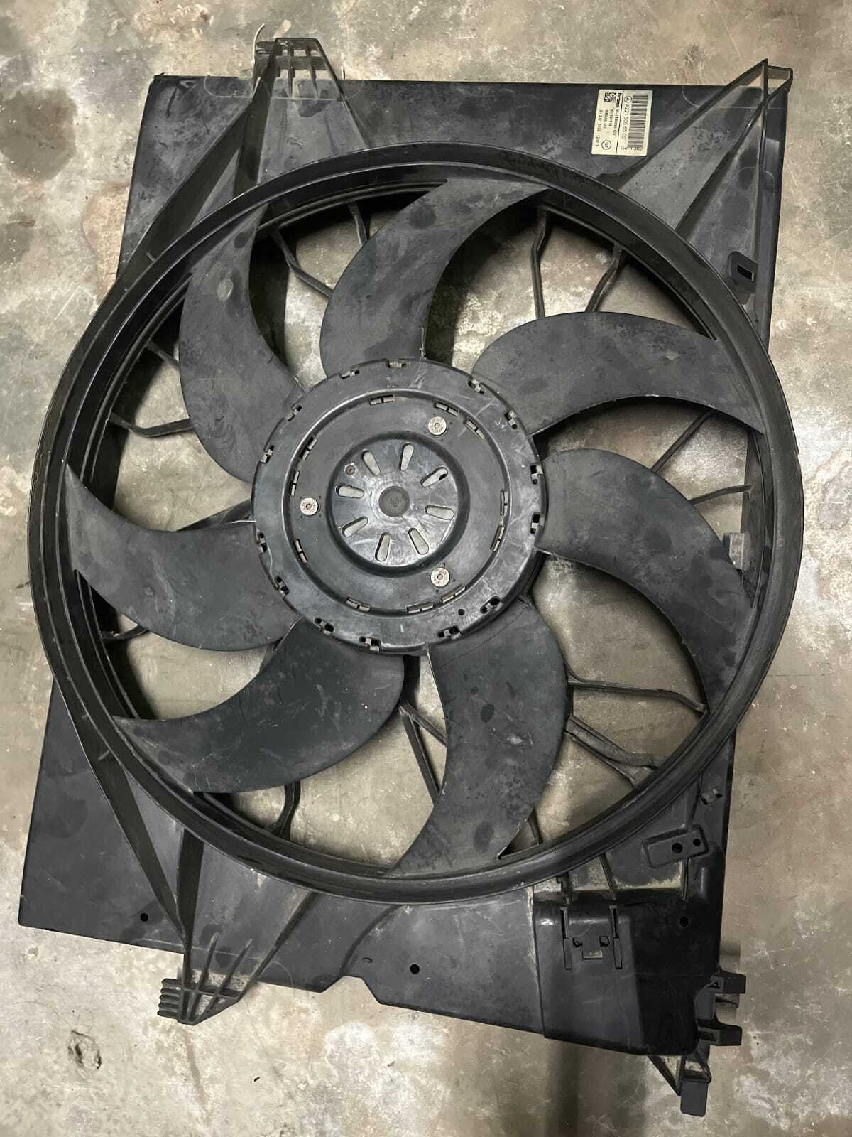 MERCEDESD S CLASS 221 RADIATOR FAN MOTOR