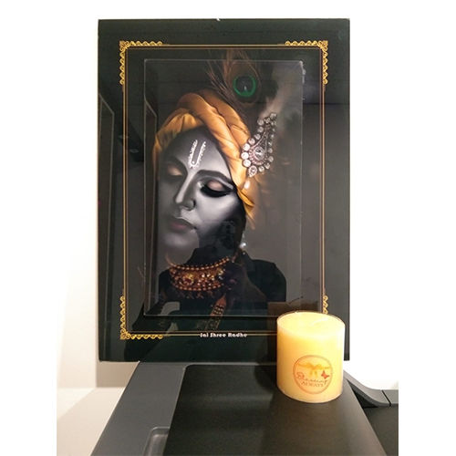 Krishan Ji Square Glass Engrossed Frame Usage: Gift  And Home Decor