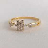 Flower Shaped Diamond Ring - Grade: Vvs1 Clarity