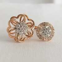 Double Flower Diamond Ring - Color: Gold