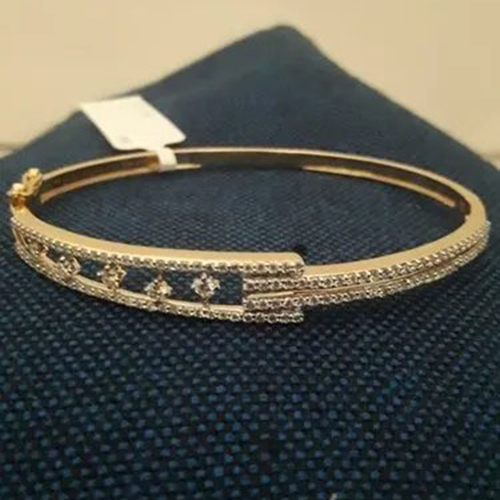 Designer Attractive Girls Diamond Bracelet