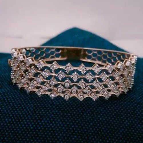 Magic Plate Diamond Bracelet