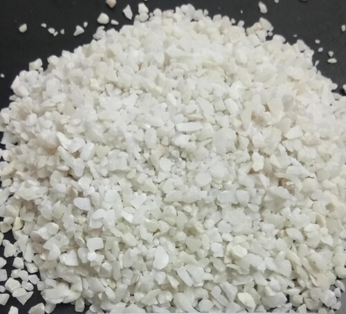 Snow White Crushed marble chips And stone aggregate with standard packing 1 ton loose jumbo bag
