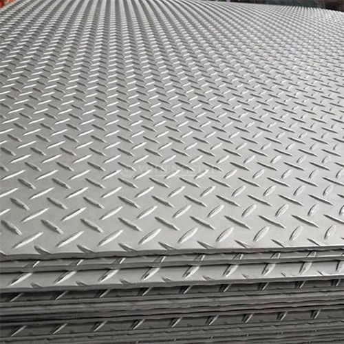 Stainless Steel Chequered Sheet - 3.0mm to 6.0mm Thick | Silver, Corrosion-Resistant, Polished Finish