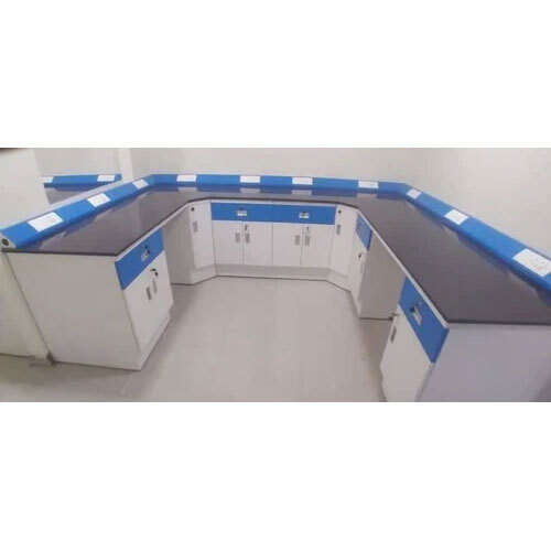 Science Laboratory Tables