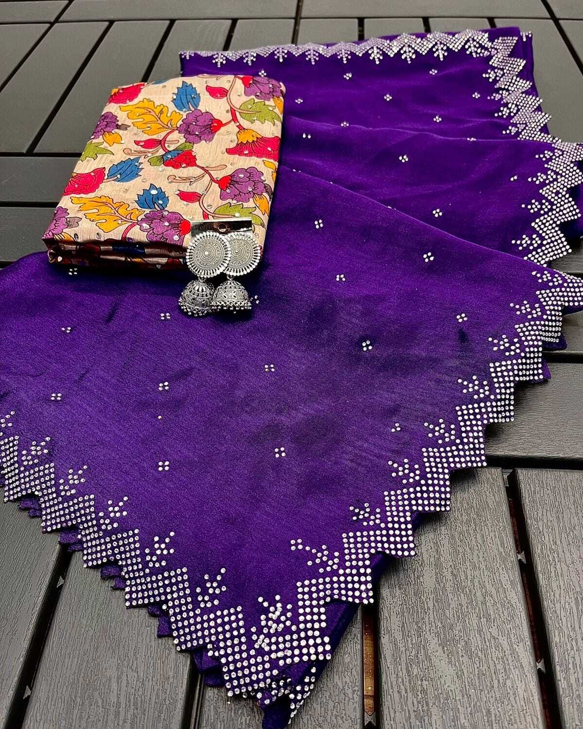 Designer Saree  With Silver Jhumka Earnings