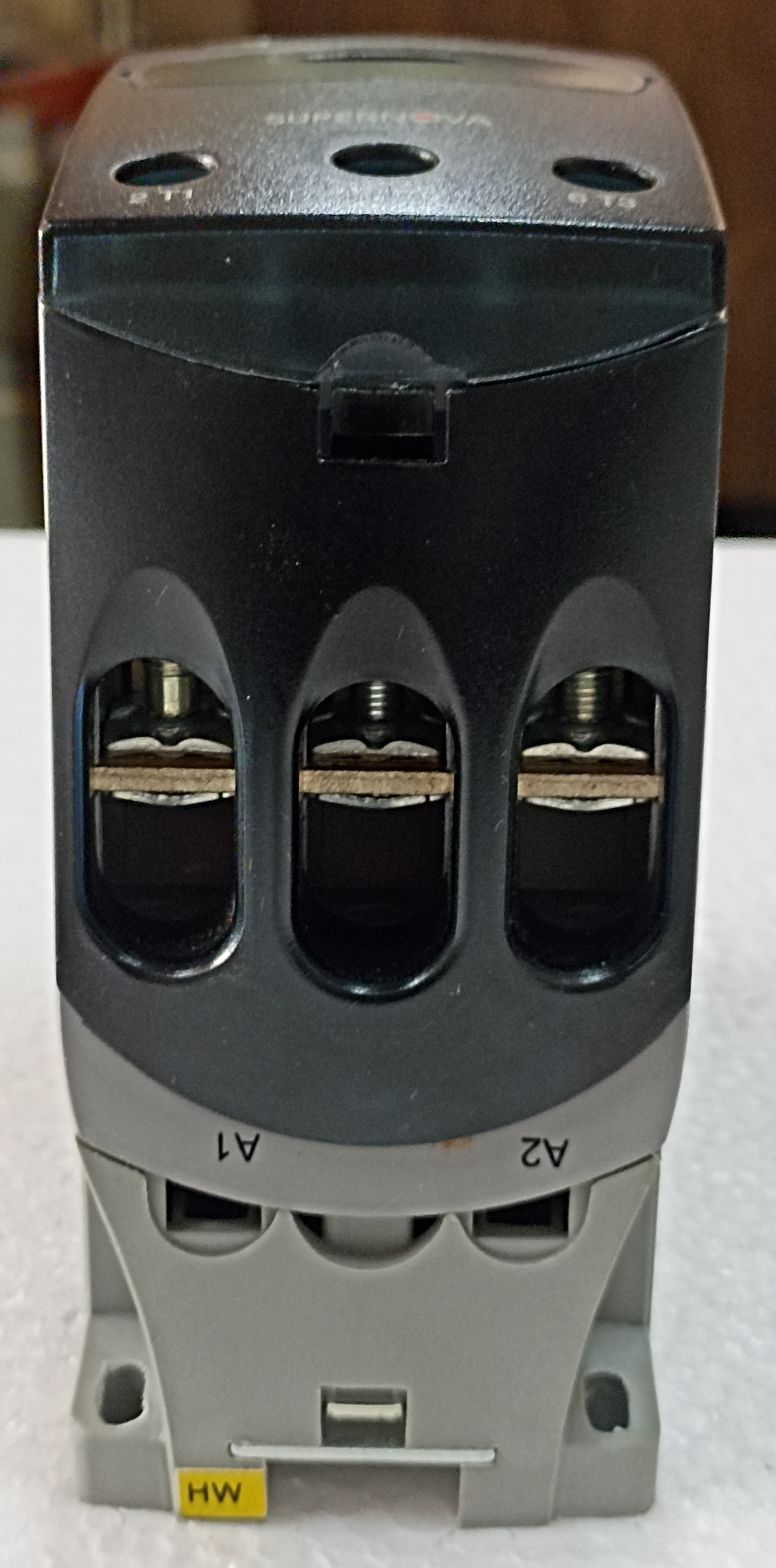 LT NEW MO-70 3-POLE CONTACTOR