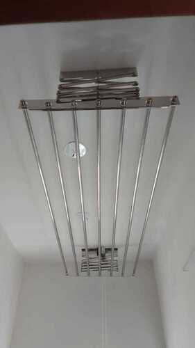 Ceiling mounted cloth drying hangers in  Kulamangalam  MADHURAI