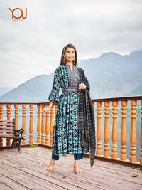 Ladies Designer Printed Nayra Cut Kurti