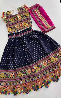 Navratri Traditional Lehnga for Girls