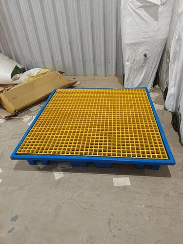 Plastic Spill Containment Pallet - RSPILL 1313