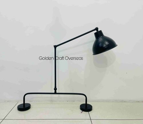 Black Rotating Wall Light In Iron With Powder Coated Finish For Interiors No Of Bulbs: 1