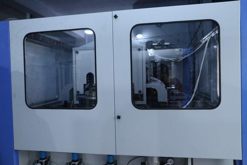 Automtic Pet Jar Blow Moulding Machine