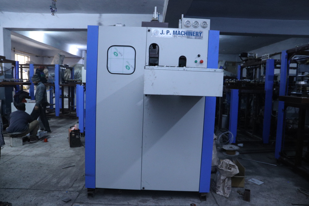 Pet Blowing Machine - Color: White/Blue