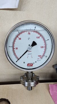 Diaphragm Gauges - Accuracy: A 1.6%