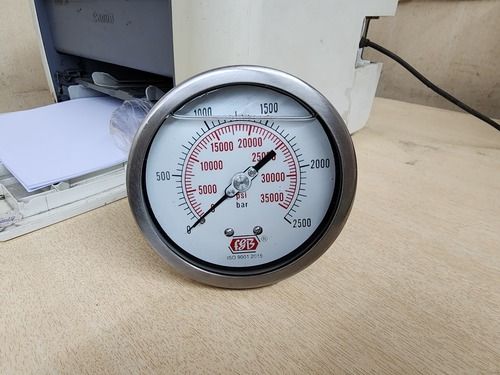 pressure gauge