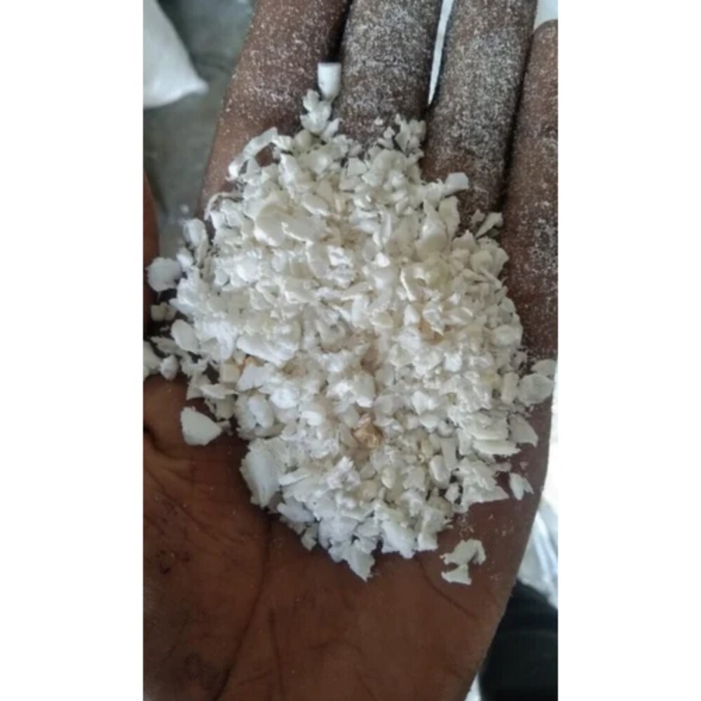 Eva Resins Ethylene Vinyl Acetate - White Granule, High Quality Material Feature, Industrial Grade, Excellent Flexibility & Impact Resistance