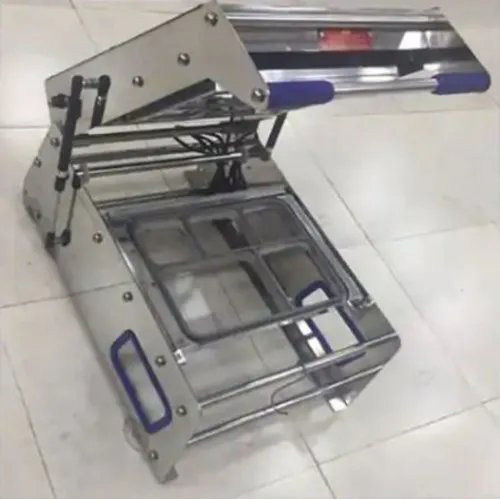 Manual 5 Boxes Combo Tray Sealing Machine - Application: Commercial