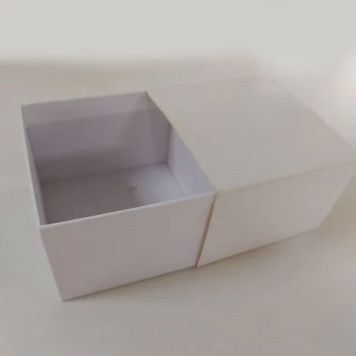 White Cardboard Packaging Box Length: 6.5 Inch (In)