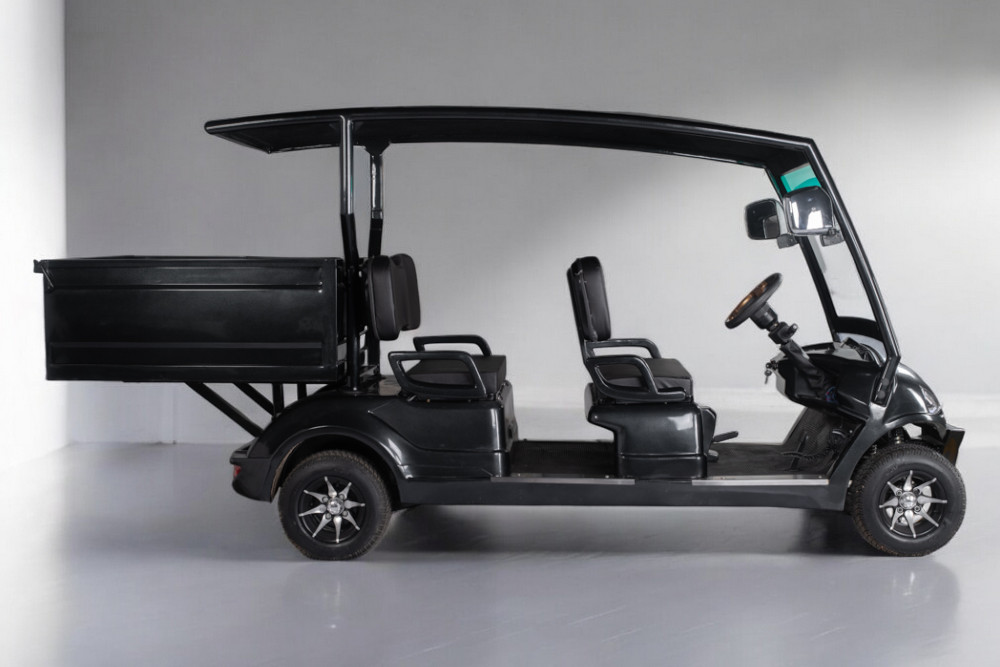 Saera U - 300i 4 Seater Electric Cargo Golf Cart