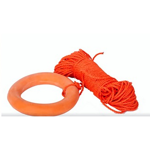 Floating throwing quoit