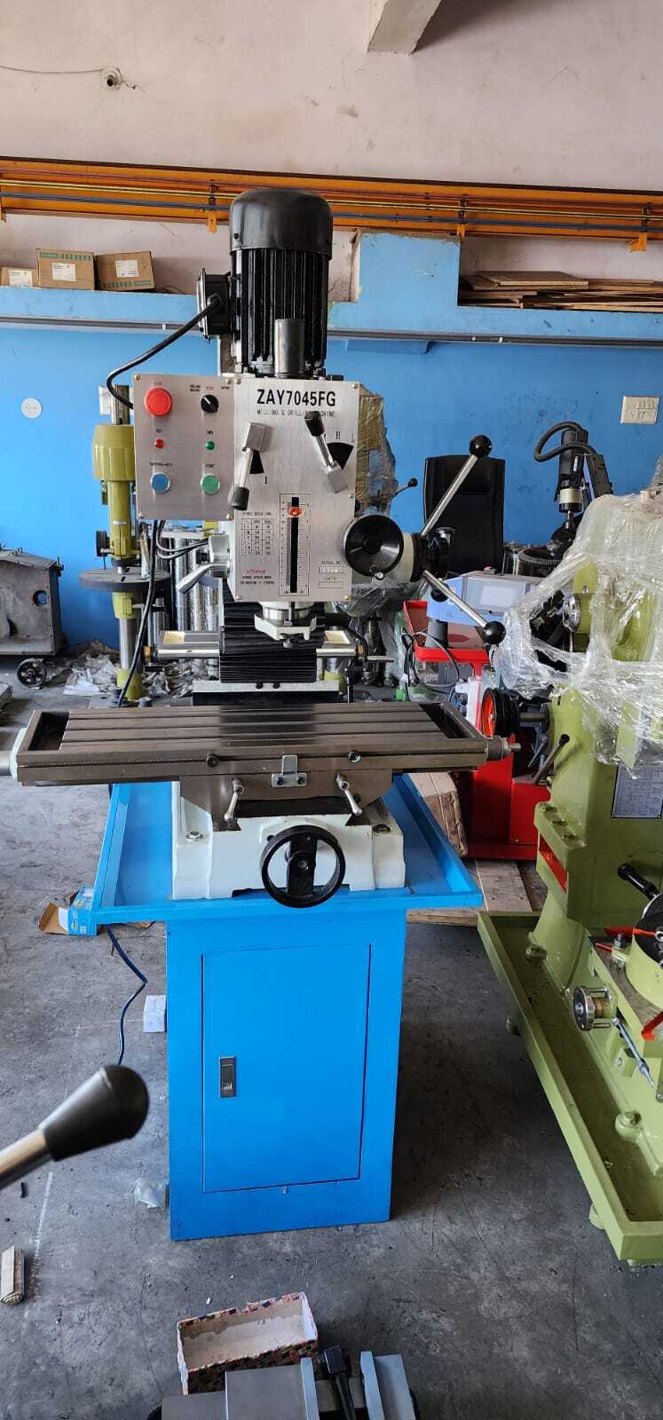 45MM GEARED DRILL CUM MILLING CUM TAPPING MACHINE