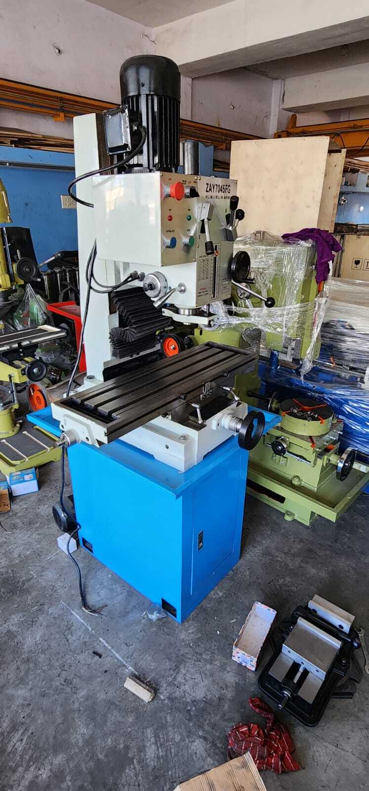 45MM GEARED DRILL CUM MILLING CUM TAPPING MACHINE