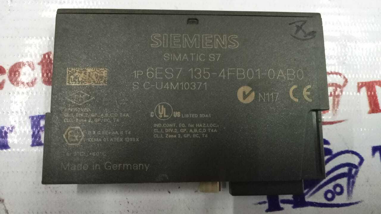 SIEMENS 6ES7 135-4FB01-0AB0 PLC