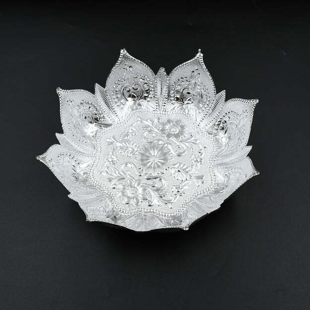 DECORATIVE MUKHWAS SERVING TRAY SERVING MUKHWAS PLATE FANCY CANDY TRAY DRY FRUIT SERVING TRAY (1 PC ) (5481)
