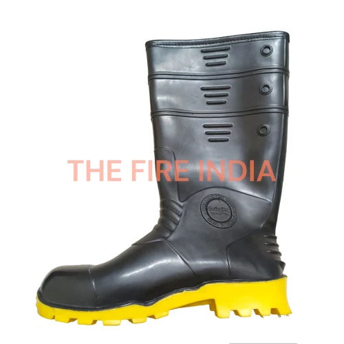 Duckback Gumboot With Steel Toe Black Yellow Color Manufacturer at Best Price in Delhi