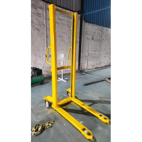 Manual Hydraulic Stacker