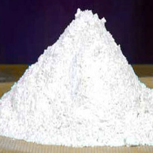 व्हाइट प्लास्टर ऑफ पेरिस
