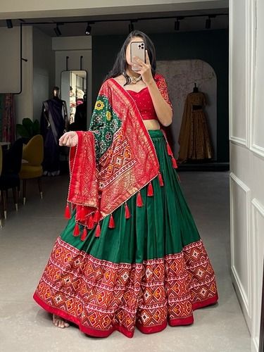 silk lehenga Choli for festive season