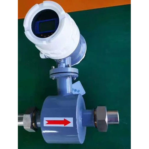 Mag 25 Union End Conection Electromagnetic Flow Meter Accuracy: 0.5  %