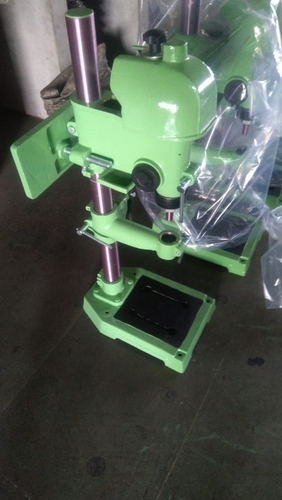 13 MM PILLAR DRILLING MACHINE