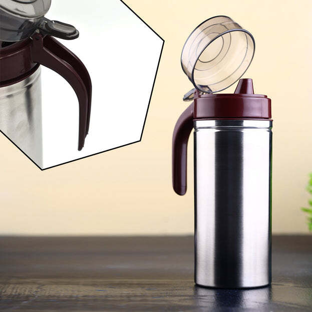 OIL DISPENSER STAINLESS STEEL WITH SMALL NOZZLE 750ML (2128)