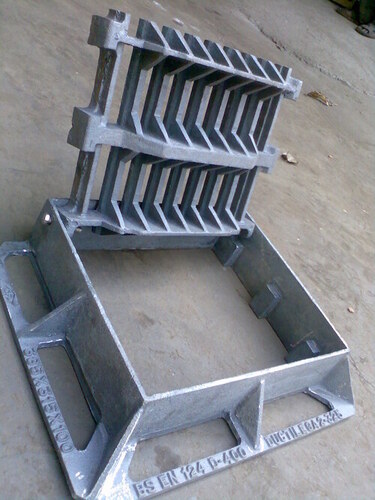385X315X100 HT D400 HINGE TYPE GRATE  FRAME