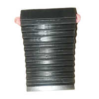 L Shape Wheel Stopper - Color: Black