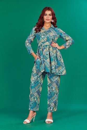 Trending Crop Top With Trouser