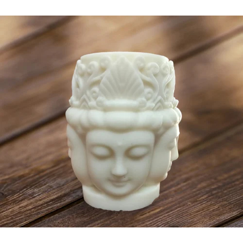 Guyanin Head Soy Wax Candle