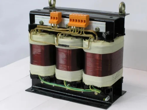 Industrial Online Ups Inbuilt Isolation Transformer - Material: Metal