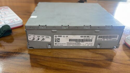 Radio Control Unit - Steel, 5kg | Gray Finish, Working and Fitting Warranty for Audi A4 A5 A6 Q3