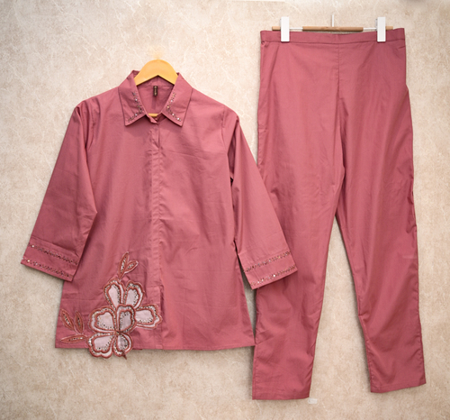 solid appliqve coord set