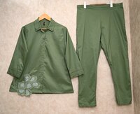 solid appliqve coord set