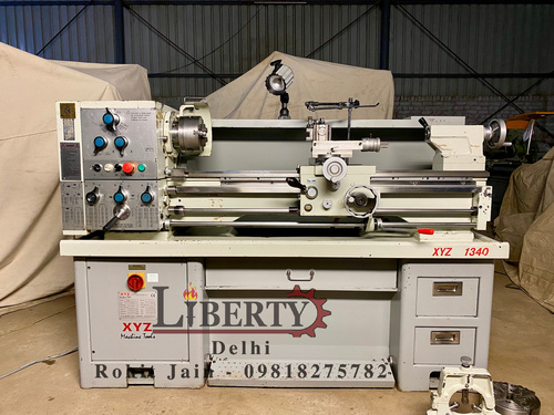 XYZ England 1000 mm Lathe Machine