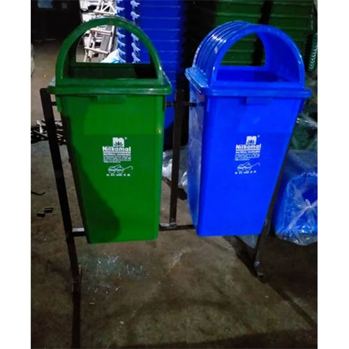 Plastic Dustbin With Stand